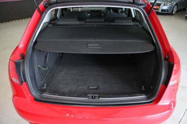 2007 Audi A4 2.0 TDI Quattro S Line 5d image 7