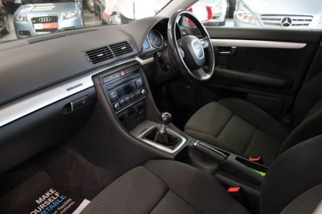 2007 Audi A4 2.0 TDI Quattro S Line 5d image 8