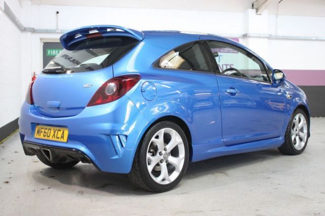 2010 Vauxhall Corsa 1.6 VXR 3d image 5