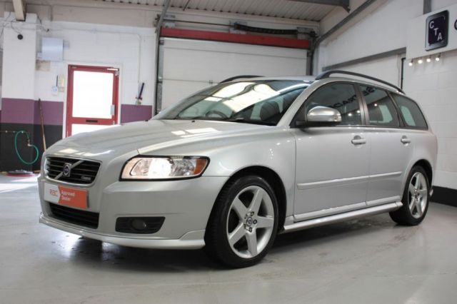 2010 Volvo V50 1.6 D 5d image 2