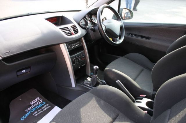 2006 Peugeot 207 1.6 Sport 3d image 7