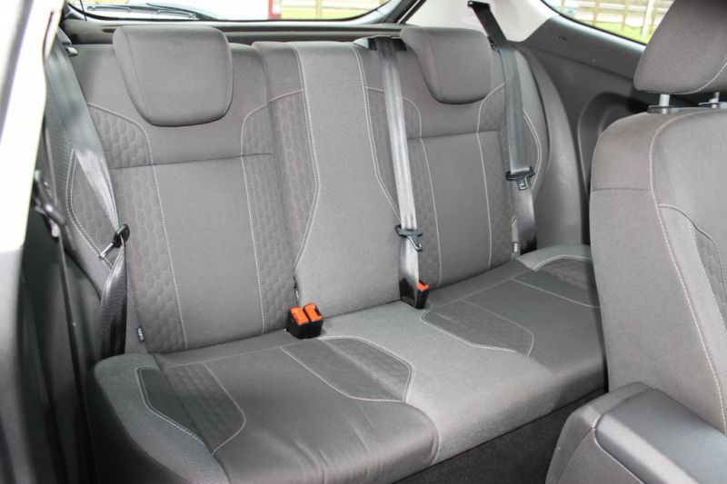 2014 Ford Fiesta 1.0 Zetec S 3dr image 8