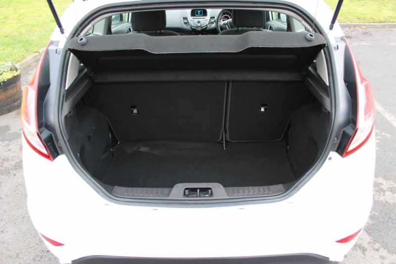 2014 Ford Fiesta 1.0 Zetec S 3dr image 10