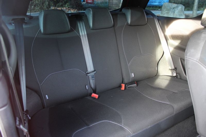 2011 Citroen DS3 1.6 VTi 16v Dstyle 3dr image 9