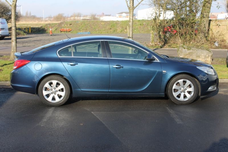2010 Vauxhall Insignia 2.0 SRI CDTI 5DR image 5