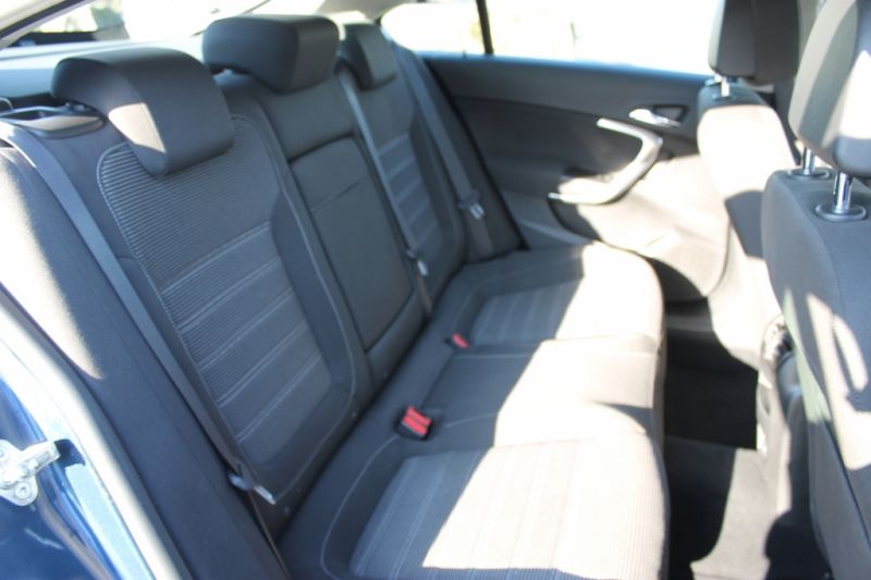 2010 Vauxhall Insignia 2.0 SRI CDTI 5DR image 7