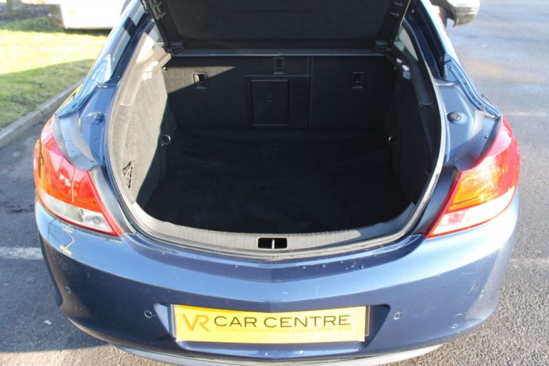 2010 Vauxhall Insignia 2.0 SRI CDTI 5DR image 10
