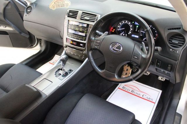 2009 Lexus IS 2.5 250 SR 4d image 5