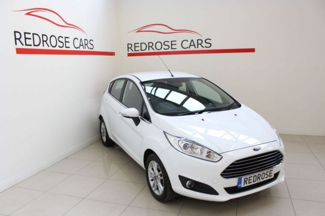 2015 Ford Fiesta 1.2 Zetec 5d image 3