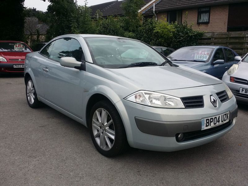 2004 Renault Megane 1.9 dCi 2dr image 1