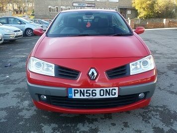 2006 Renault Megane 1.6 VVT Dynamique 2dr image 2