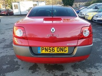 2006 Renault Megane 1.6 VVT Dynamique 2dr image 5