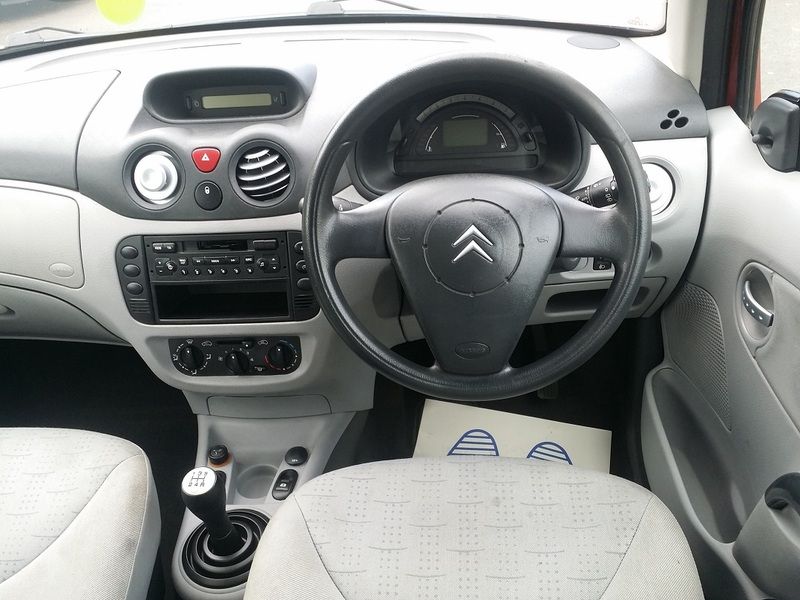 2003 Citroen C3 1.4 i LX 5dr image 8