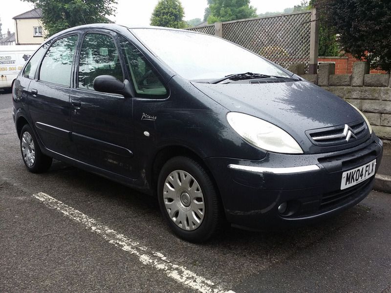 2004 Citroen Xsara Picasso 1.6 i Desire 5dr image 1