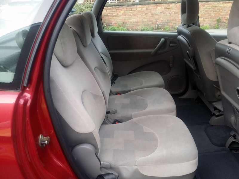 2003 Citroen Xsara Picasso 1.6 i SX 5dr image 8