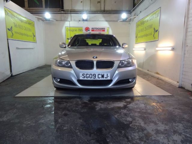 2009 BMW 3 Series 2.0 318I SE 4d image 1