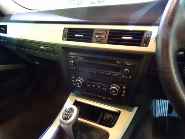 2009 BMW 3 Series 2.0 318I SE 4d image 9