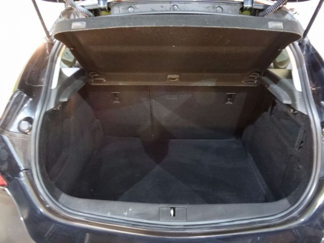 2012 Vauxhall Astra 1.4 5d image 10