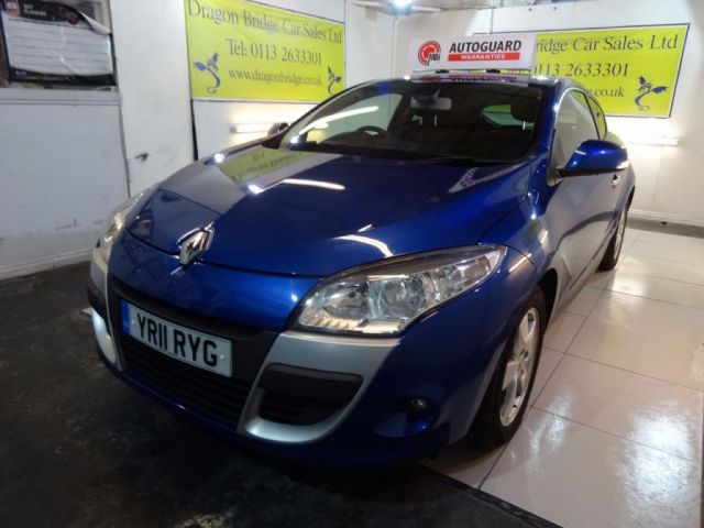 2011 Renault Megane 1.5 DCI ECO 3d image 2