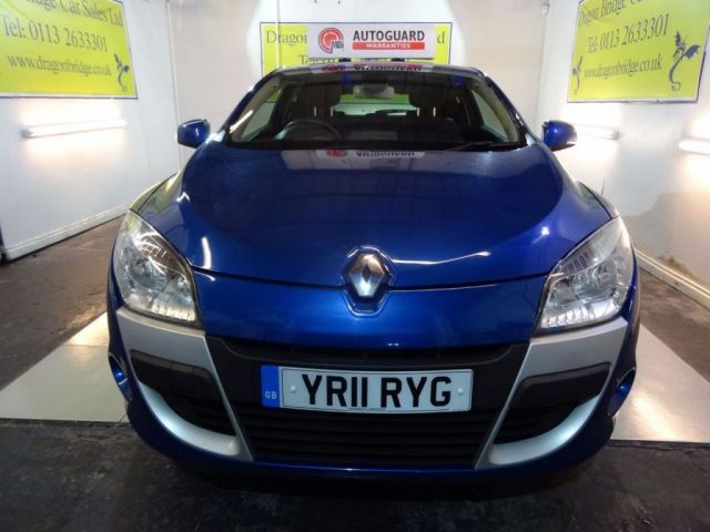 2011 Renault Megane 1.5 DCI ECO 3d image 3