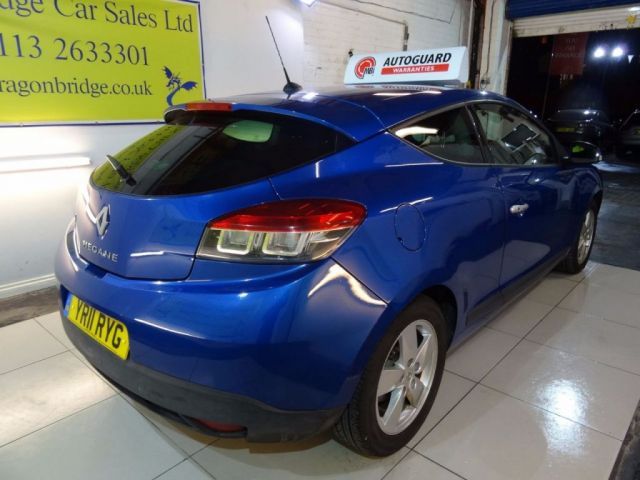 2011 Renault Megane 1.5 DCI ECO 3d image 4