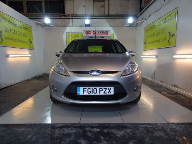 2010 Ford Fiesta 1.2 Zetec 5d image 1