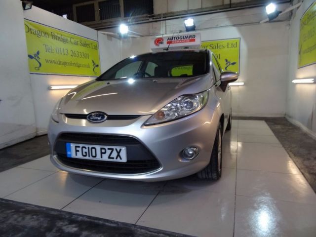 2010 Ford Fiesta 1.2 Zetec 5d image 3