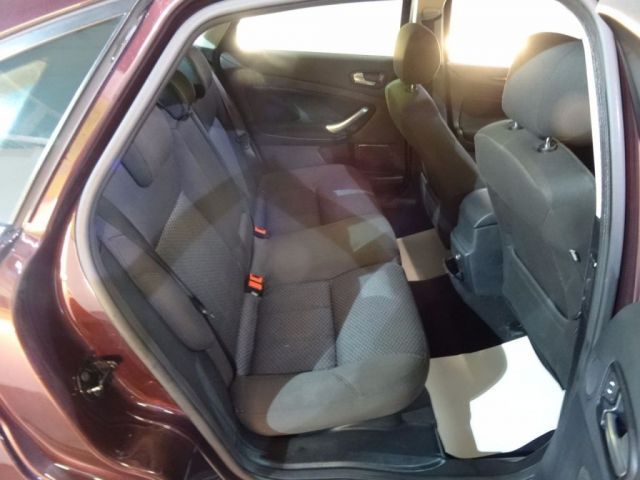 2009 Ford Mondeo 2.0 Ghia TDCI 5d image 8