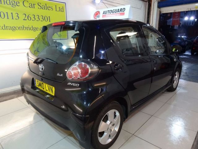 2010 Toyota Aygo 1.0 VVT-I MM 5d image 4