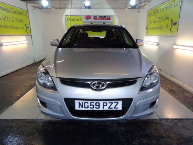 2010 Hyundai I30 1.4 Edition 5d image 3