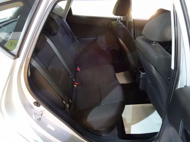 2010 Hyundai I30 1.4 Edition 5d image 9