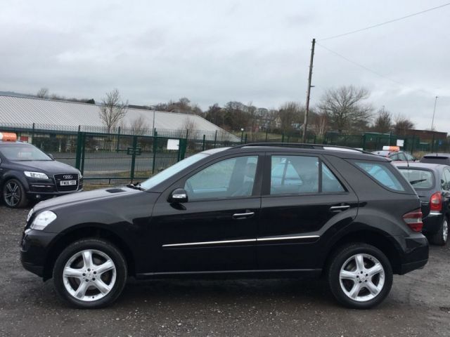2007 Mercedes-benz ML280 CDI Sport 5d image 3