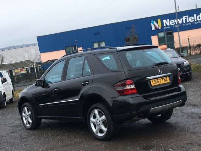2007 Mercedes-benz ML280 CDI Sport 5d image 5