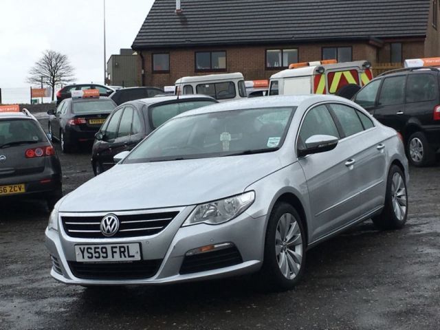 2010 Volkswagen CC 2.0 TDI 4d image 3