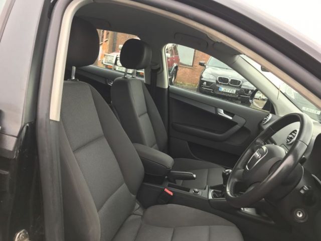 2009 AUDI A3 2.0 TDI SE 5d image 9