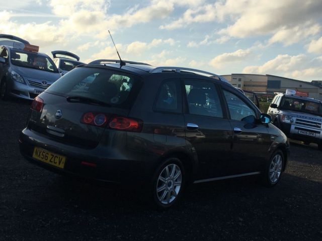 2006 Fiat Croma 1.9 JTD 8V 5d image 6
