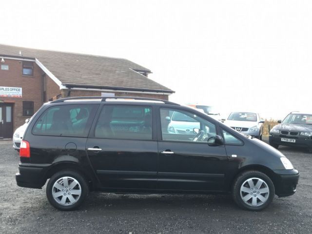 2002 Ford Galaxy 2.3 Zetec 16V 5d image 3
