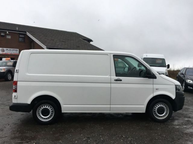 2014 Volkswagen Transporter 2.0 T28 TDI image 3