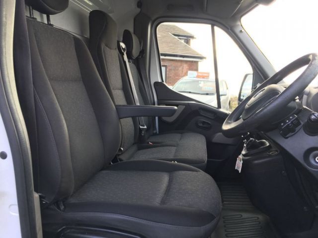 2011 Vauxhall Movano 2.3 F3500 L2H2 CDTI image 8