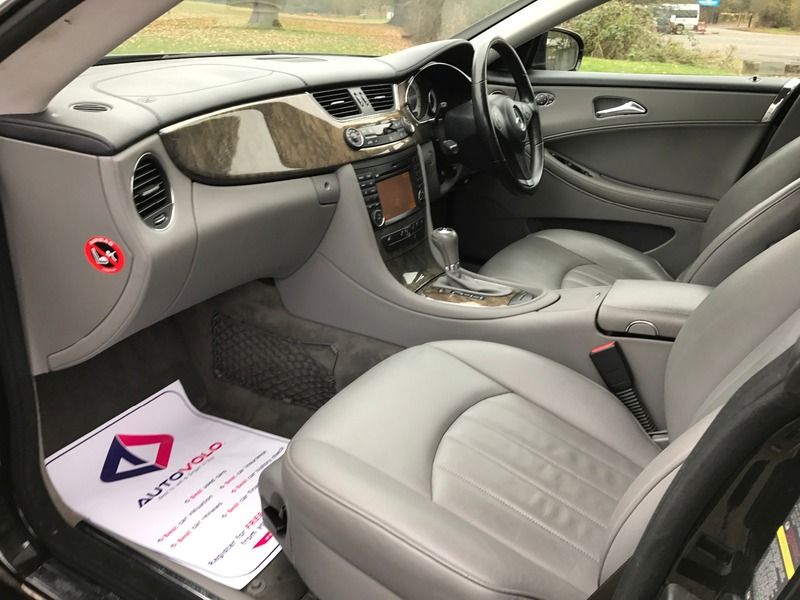2008 Mercedes CLS320 CDI image 6