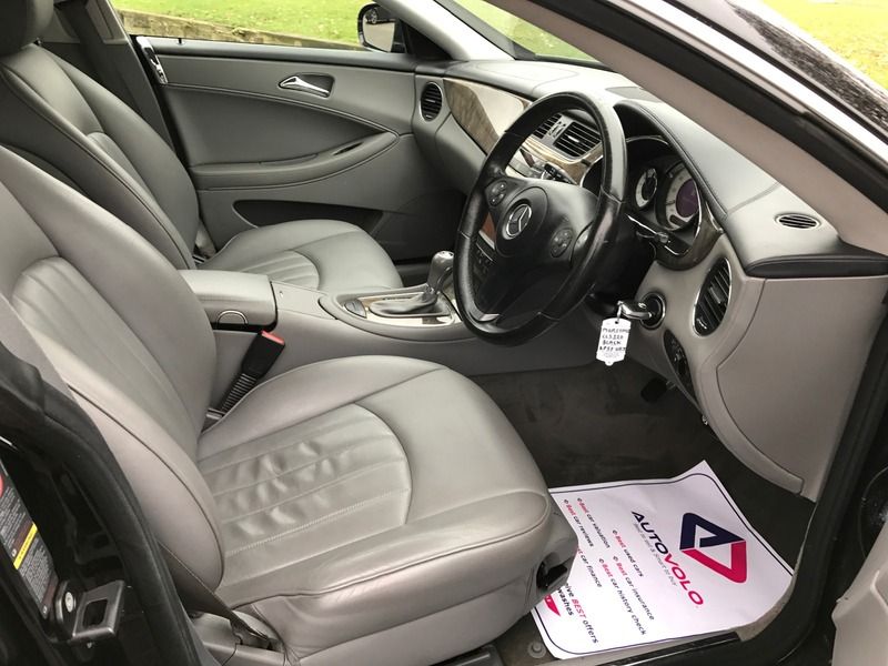 2008 Mercedes CLS320 CDI image 8