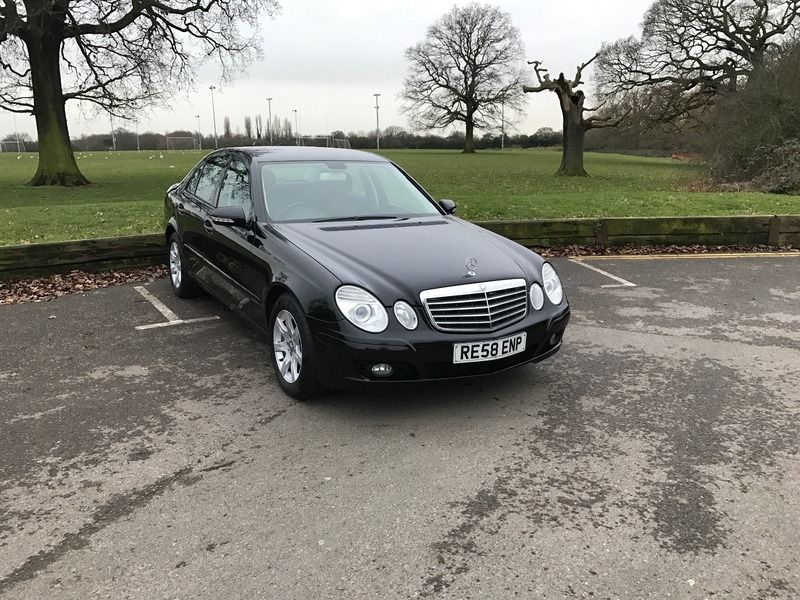 2008 Mercedes E 220 CDI SE image 1