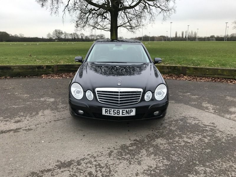 2008 Mercedes E 220 CDI SE image 2
