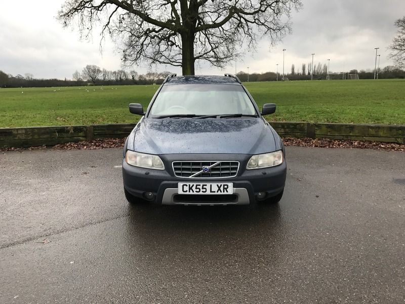 2005 Volvo XC70 D5 SE image 2