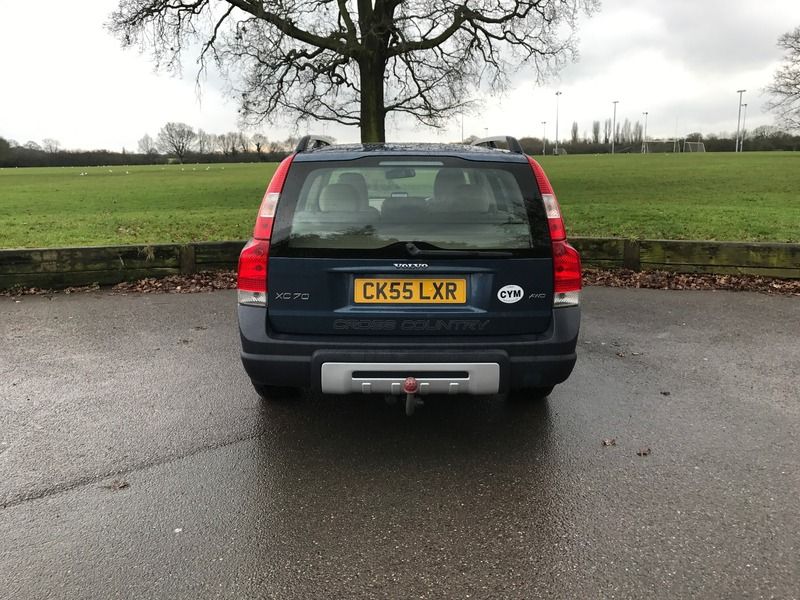 2005 Volvo XC70 D5 SE image 5
