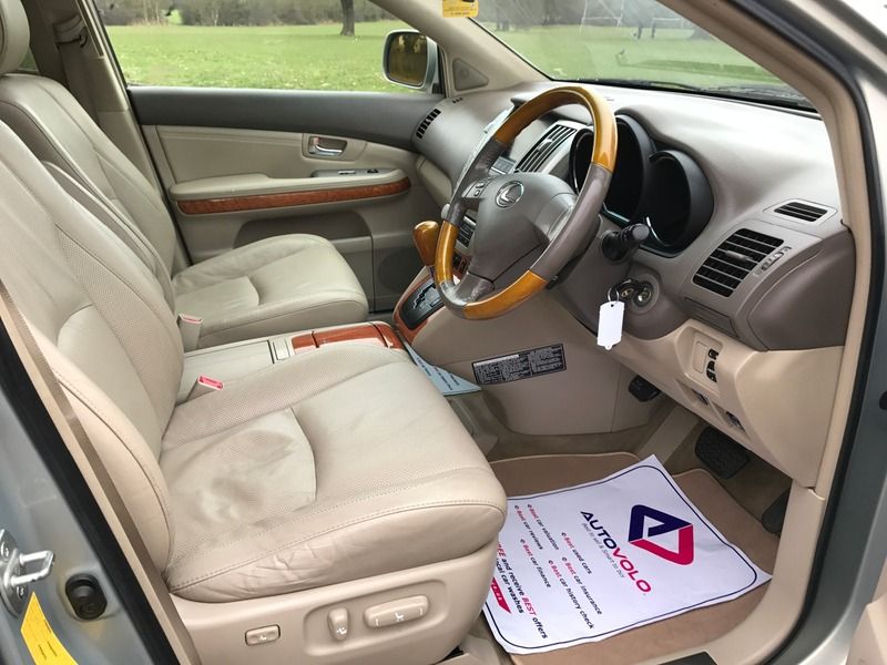 2004 Lexus RX 300 SE-L image 8