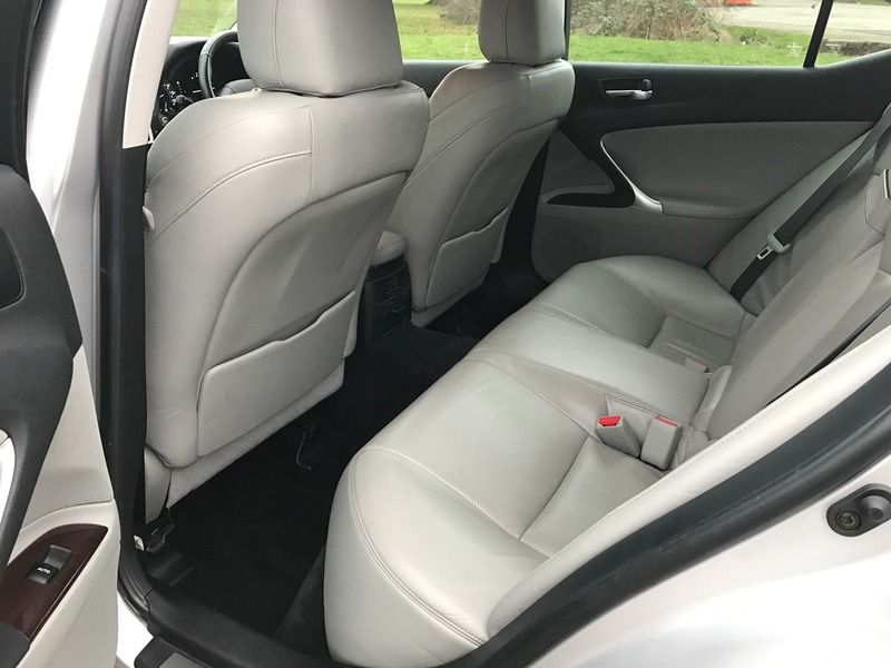 2005 Lexus IS 250 2.5I V6 SE-L image 8