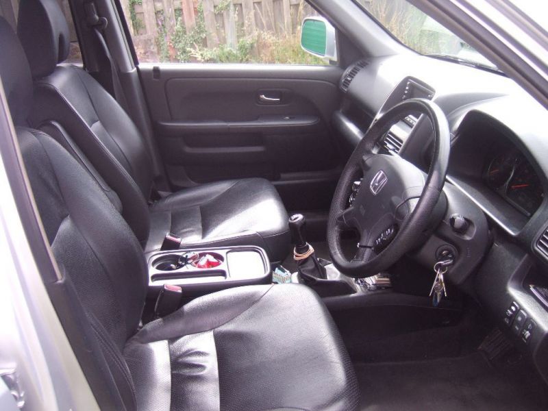 2005 Honda CR - V Executive diesel image 3