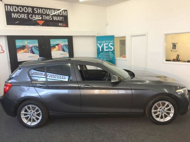 2012 BMW 1 Series 1.6 116D image 1