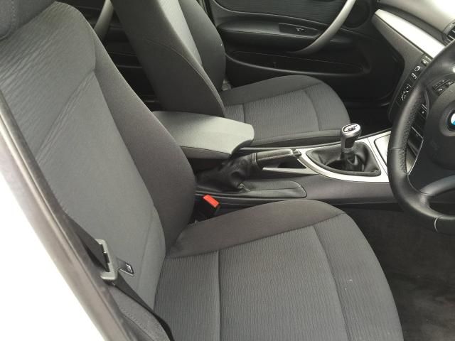 2011 BMW 1 Series 2.0 116D SE image 8